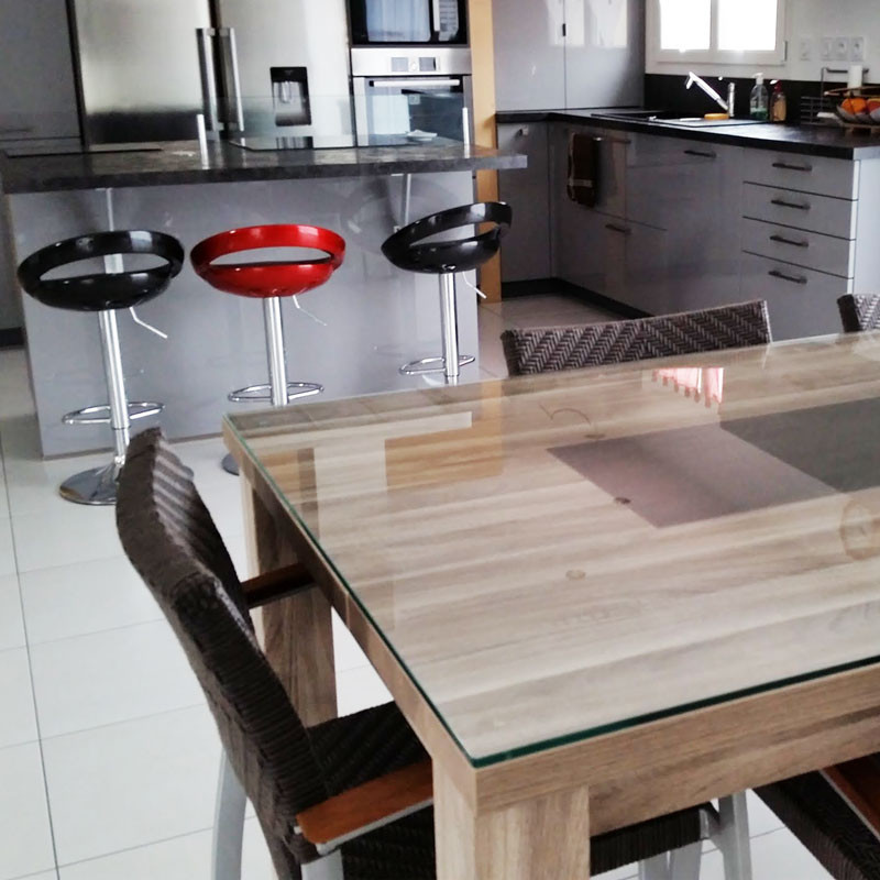 Plateau en verre pour table sur mesure