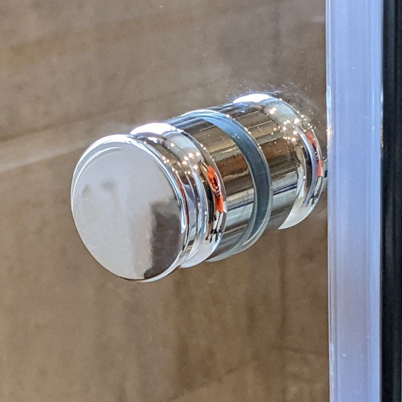 Porte en verre trempe 8 mm sur mesure TRIGO Porte en verre trempe 8 mm sur mesure TRIGO