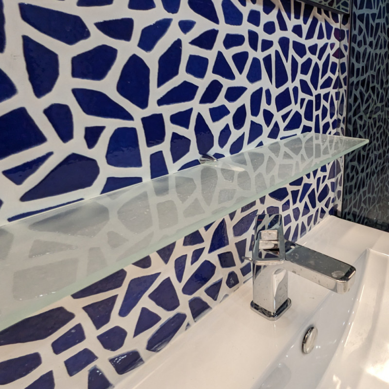 Tablette de salle de bain sur mesure en verre dépoli trempé de sécurité