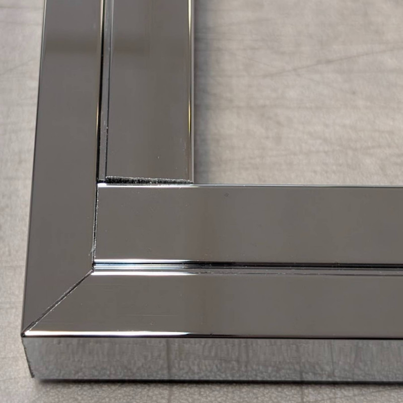 Détail clips ou parclose