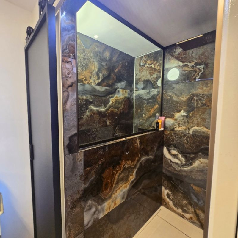 Paroi de douche sur mesure FENESTRA - bronze brossé